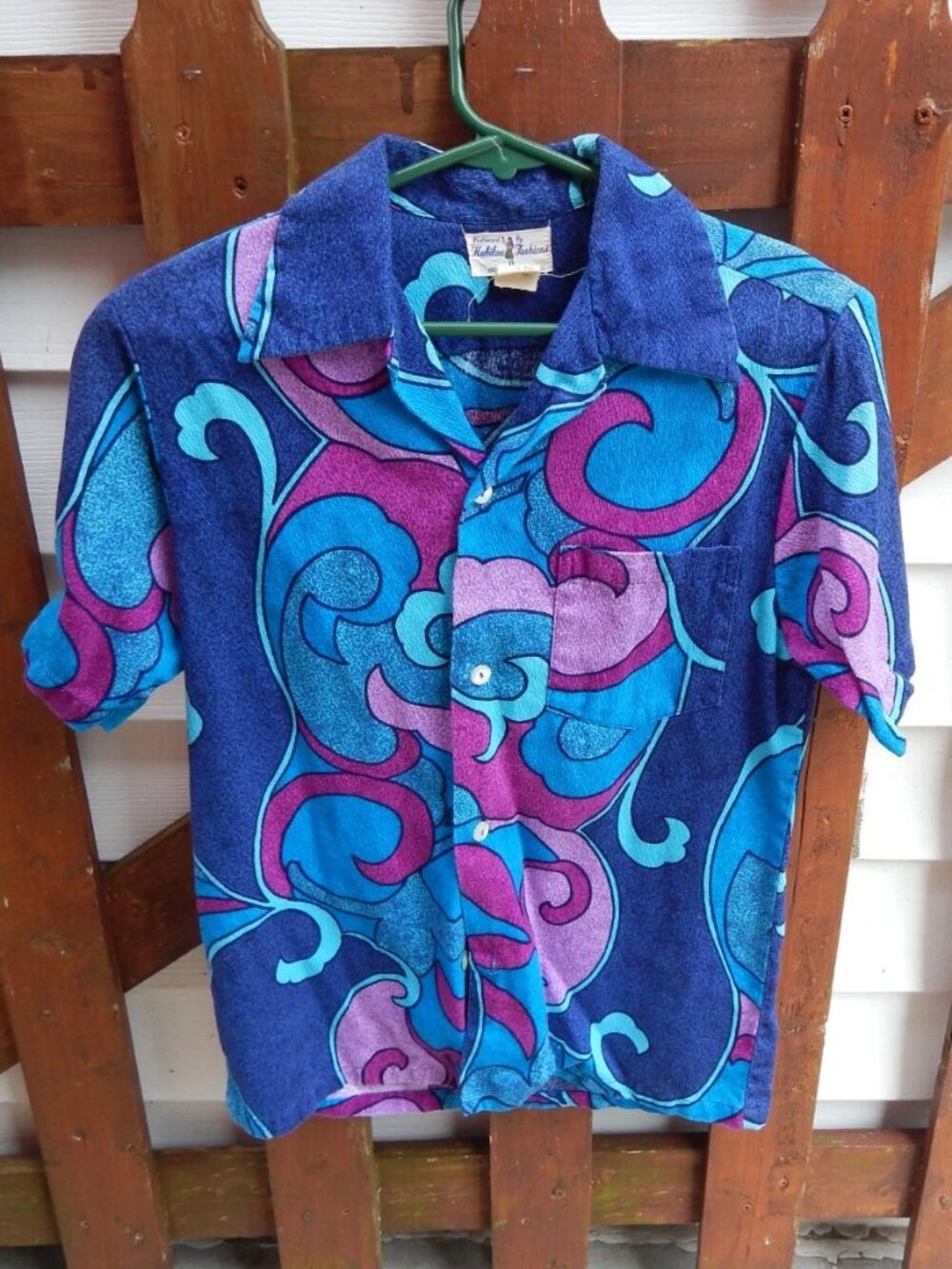 HUKILAU FASHIONS Hawaiian Shirt 100% Cotton Vintage 60s 70s Size Small *****